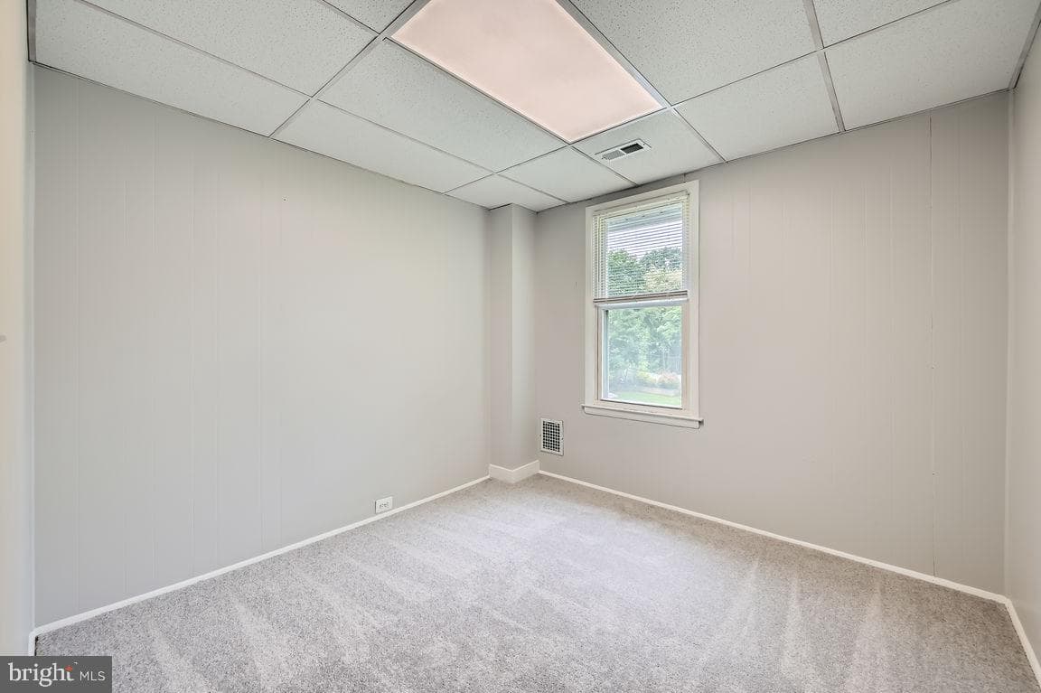6010 Henderson Avenue photo 25