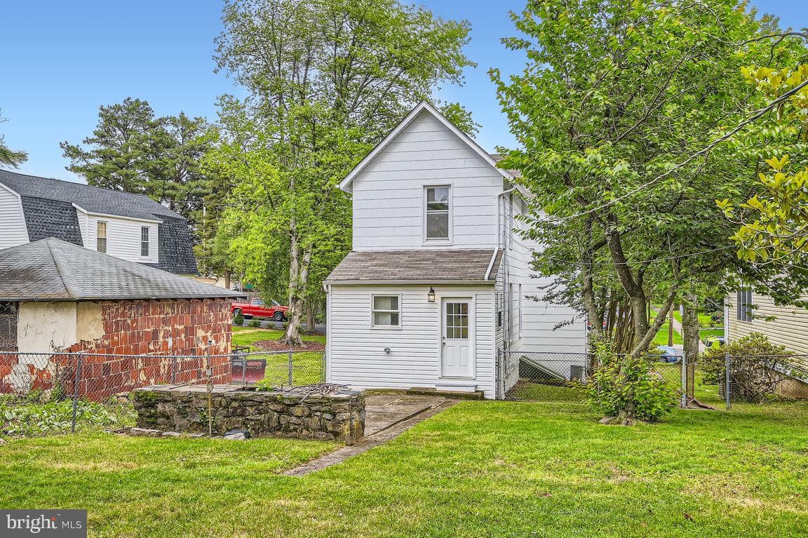 6010 Henderson Avenue photo 27