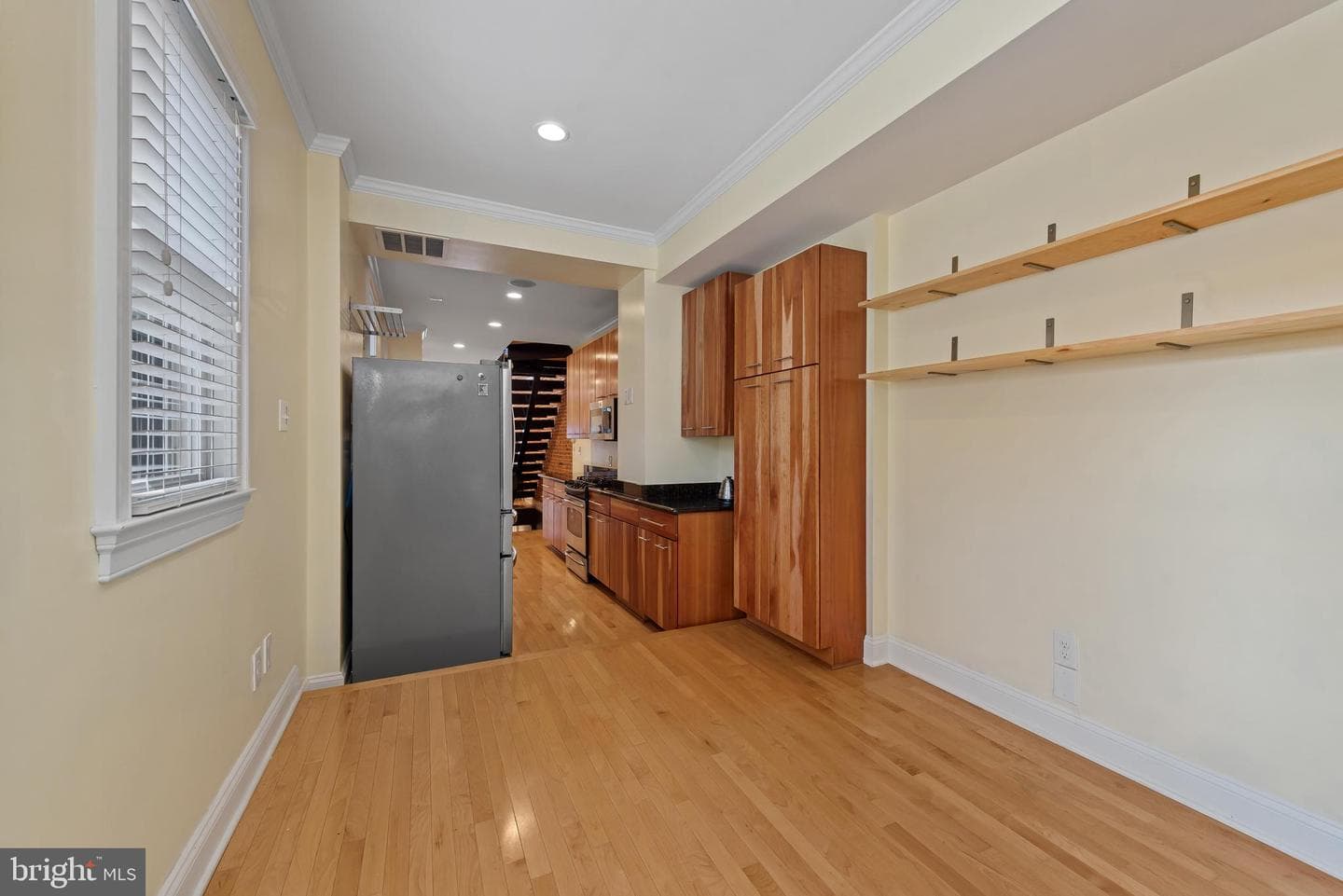 3006 Dillon Street photo 12