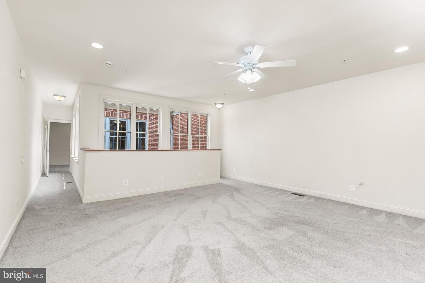 850 S Bond Street S photo 31