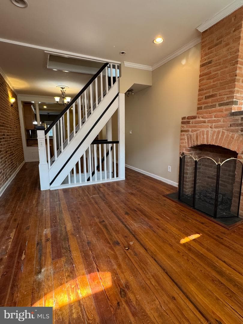 1406 Clarkson Street photo 2