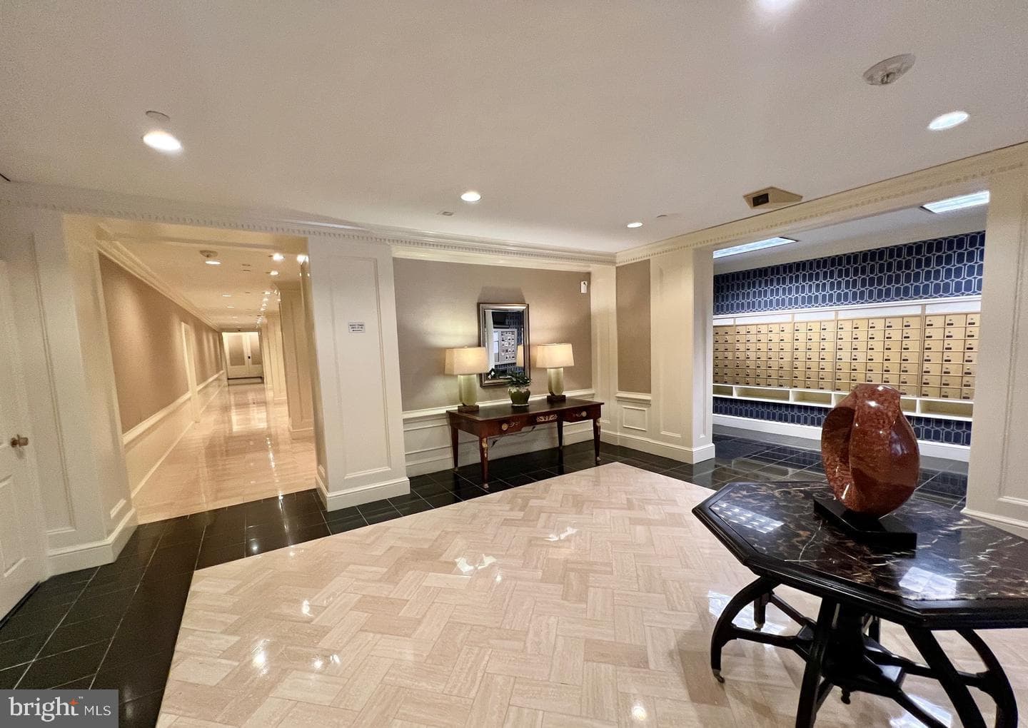 10 E Lee Street #2405 photo 35