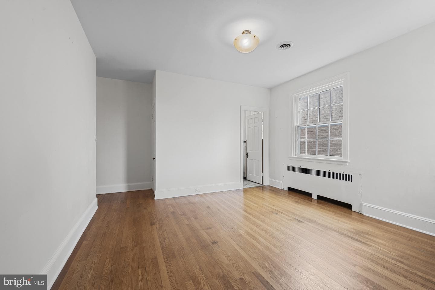 4036 Roland Avenue photo 23