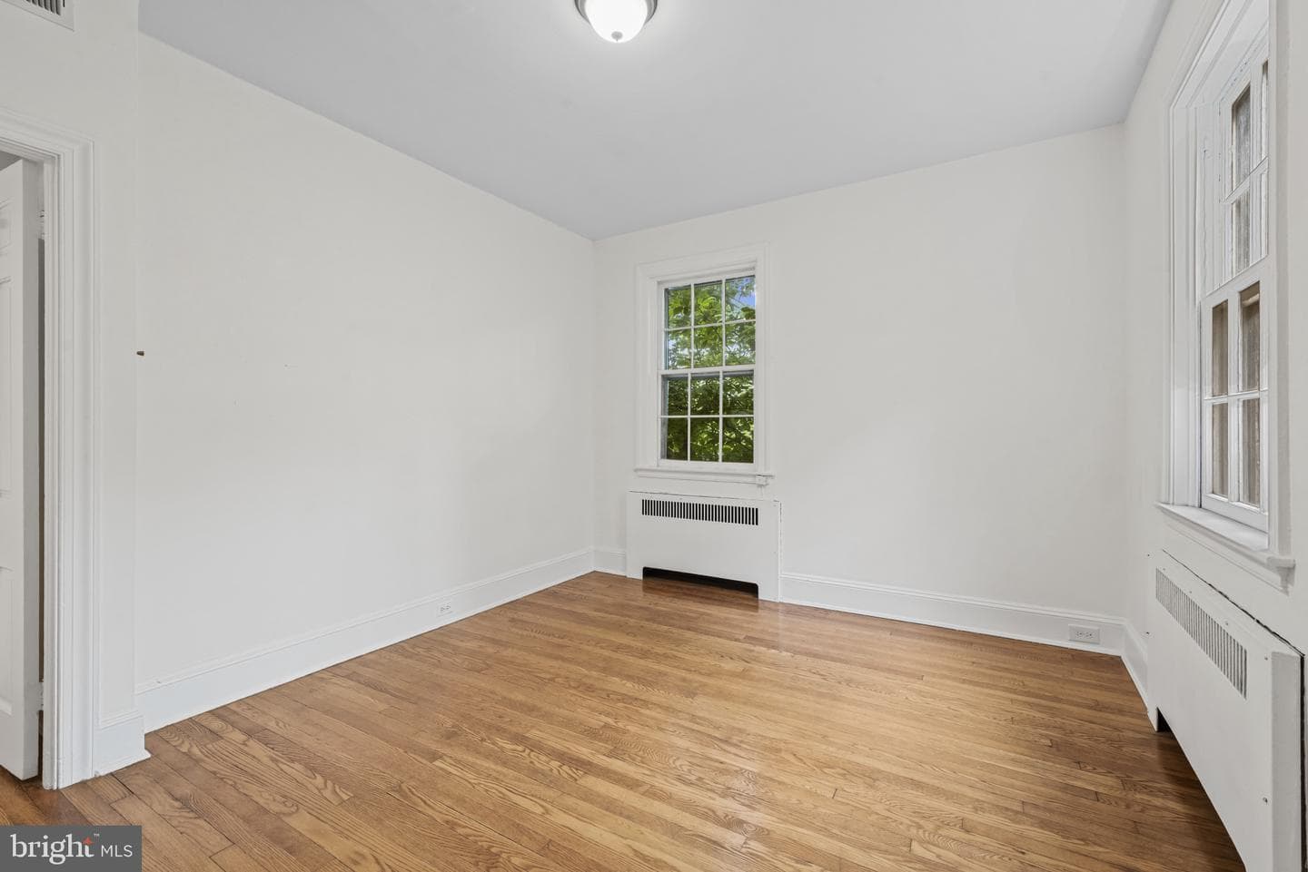 4036 Roland Avenue photo 28