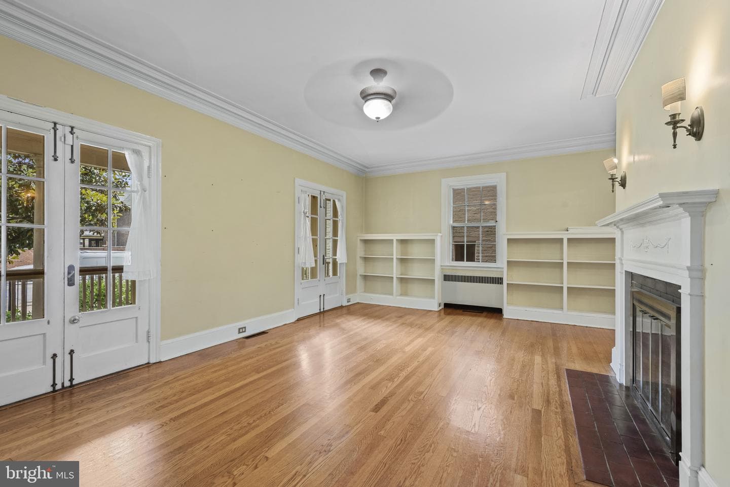 4036 Roland Avenue photo 4