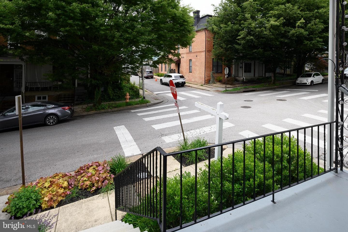 3623 Malden Avenue photo 3
