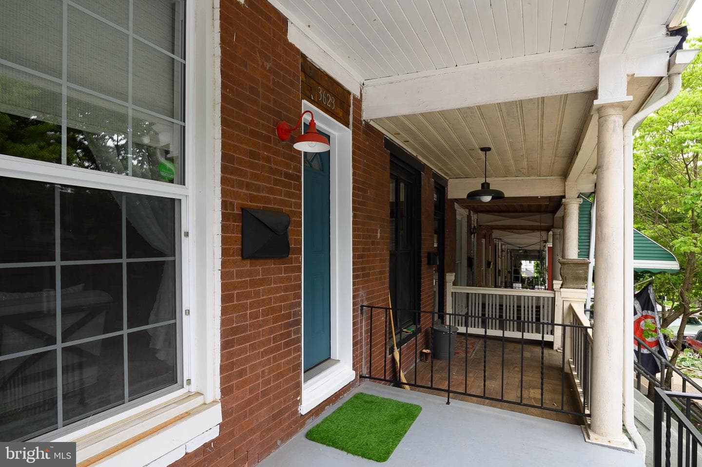 3623 Malden Avenue photo 4