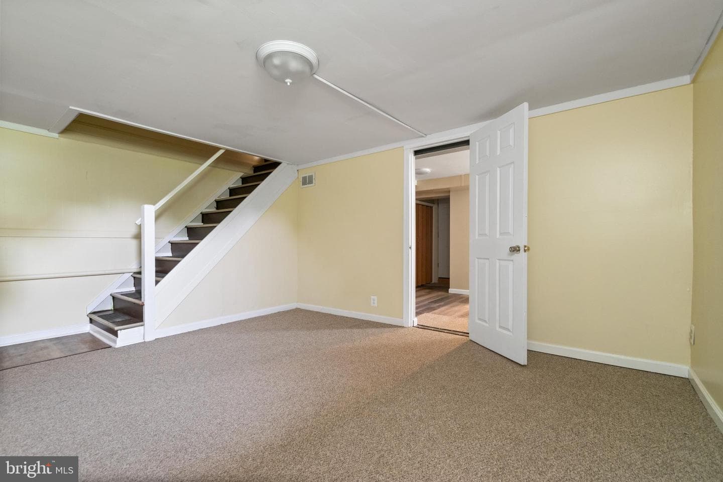 2106 Cloville Avenue photo 17