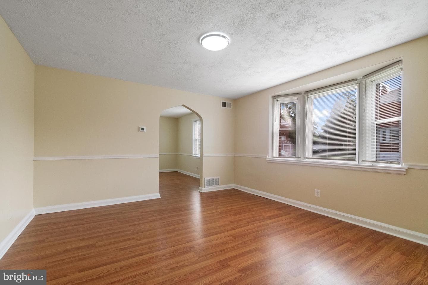 2106 Cloville Avenue photo 2