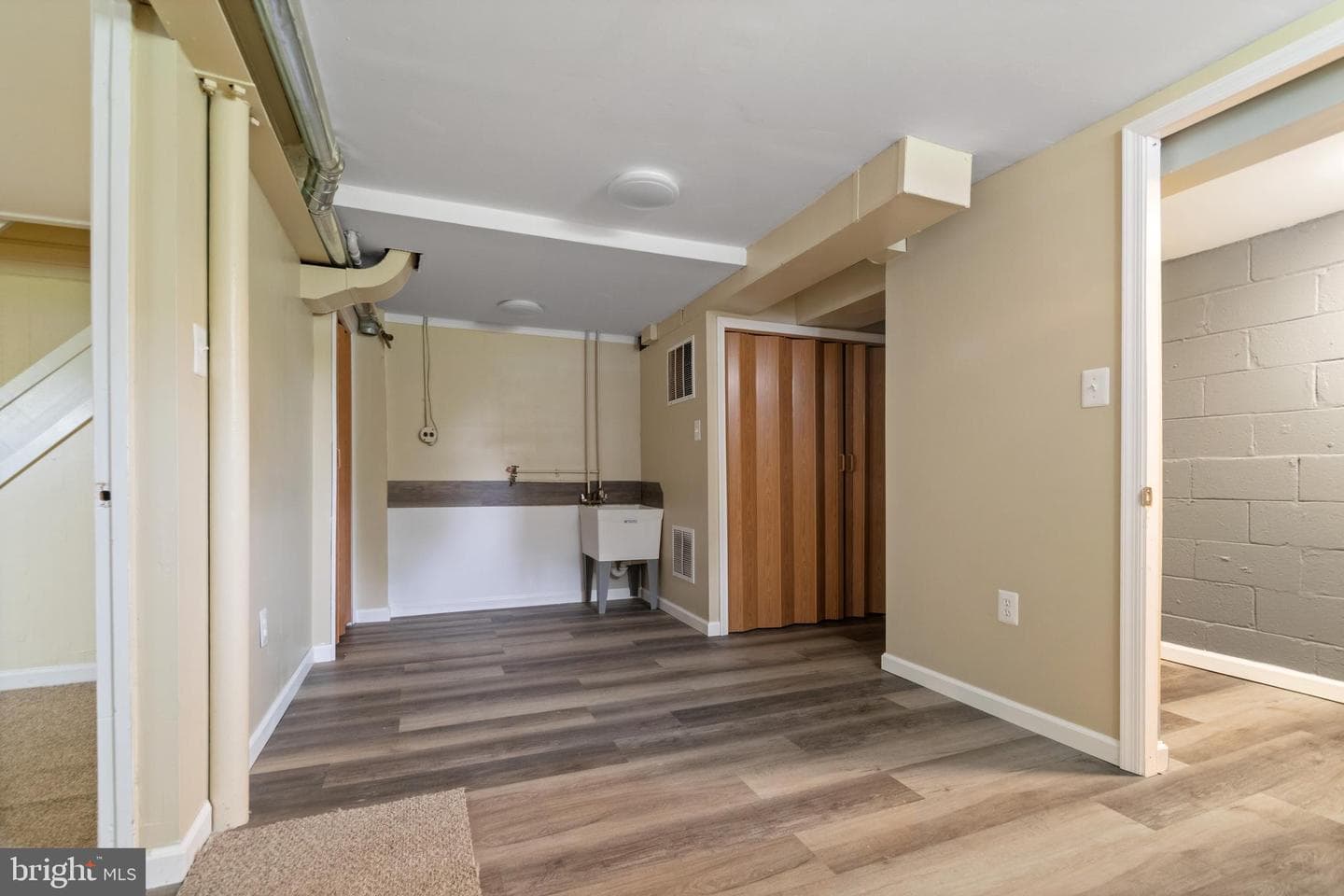 2106 Cloville Avenue photo 20