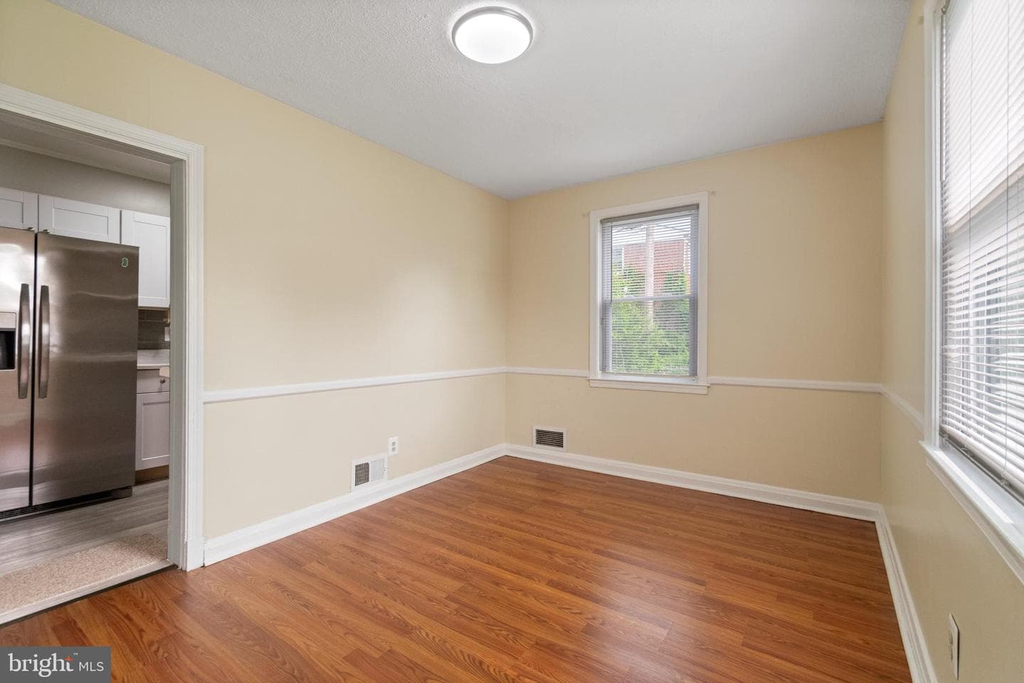 2106 Cloville Avenue photo 6