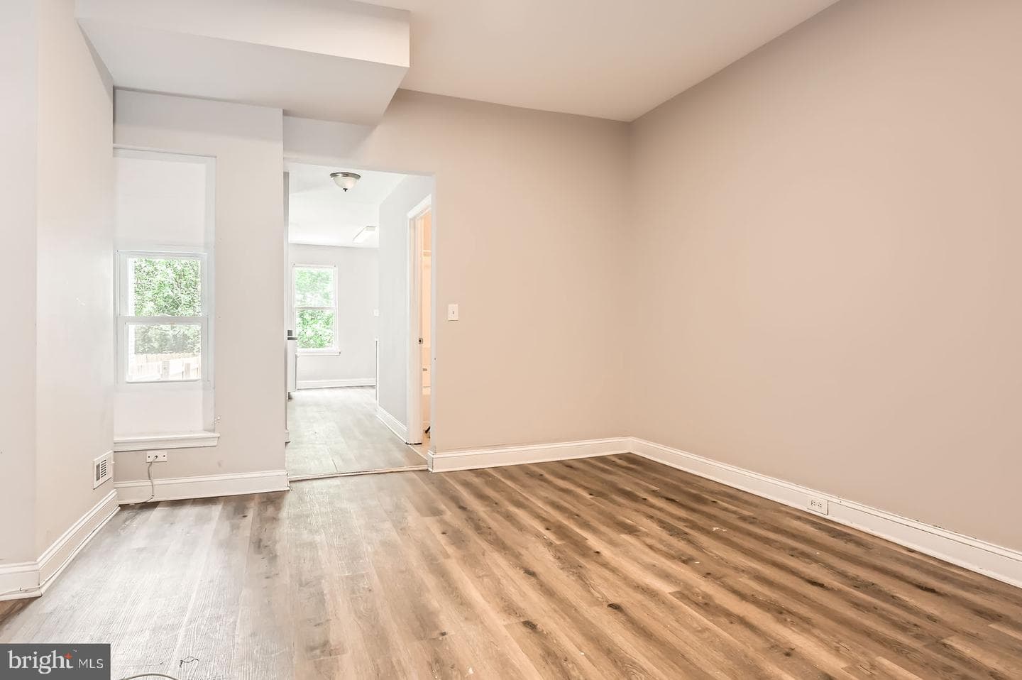 2228 W Baltimore Street photo 3
