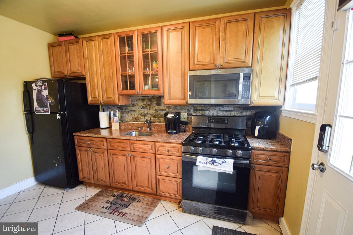 3820 Dolfield Avenue photo 16