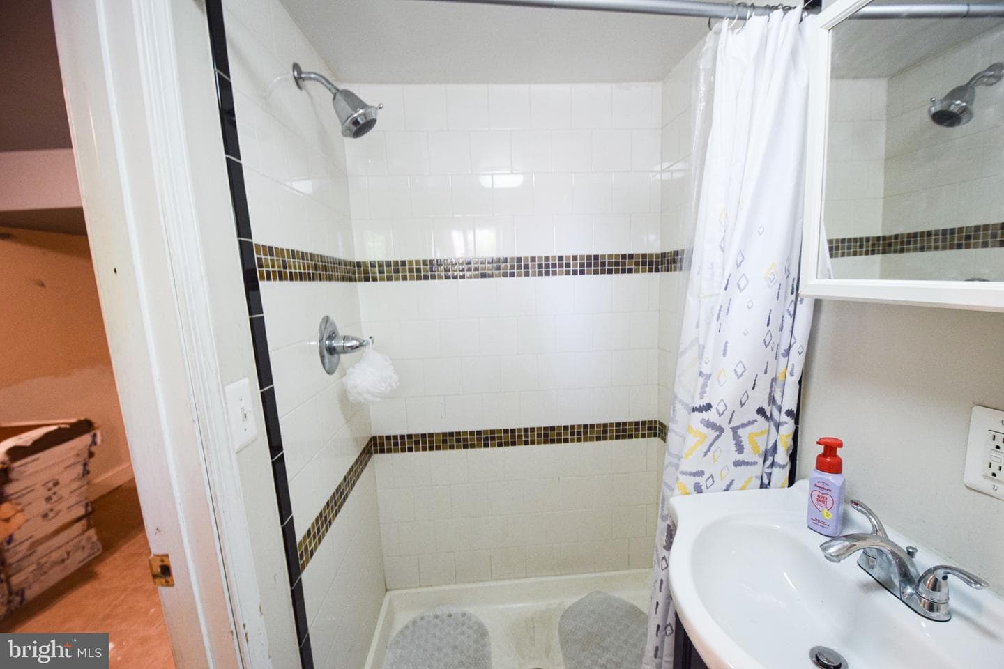 3820 Dolfield Avenue photo 35