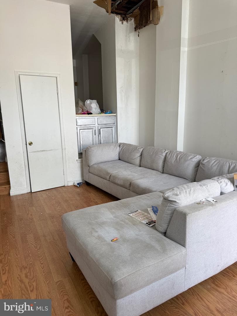 514 N Patterson Park Avenue photo 5