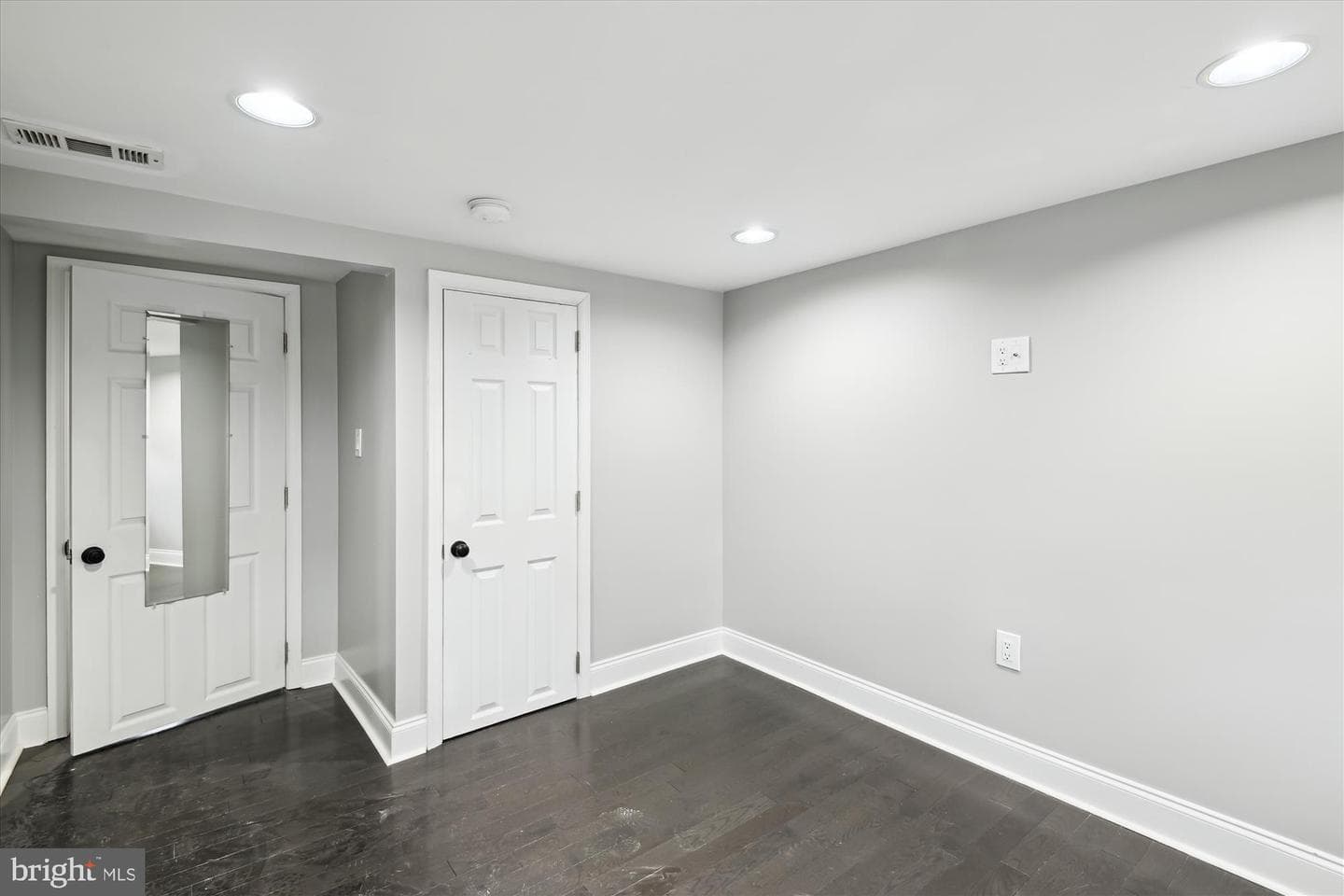 329 S Durham Street photo 15