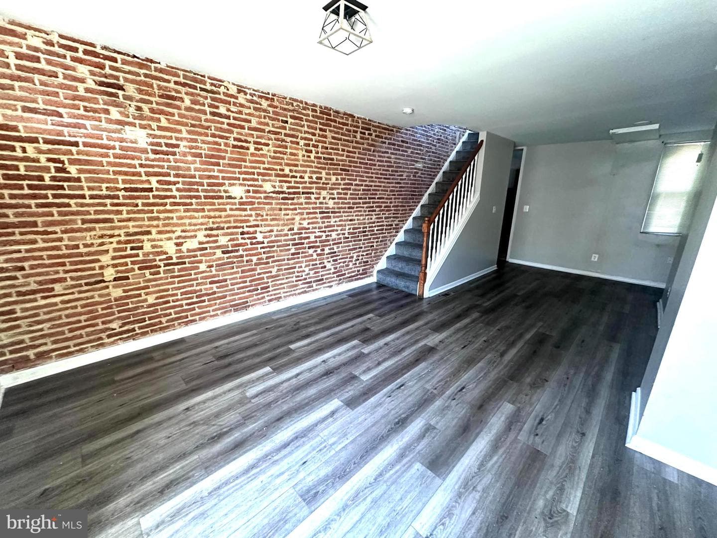 233 S Gilmor Street photo 1