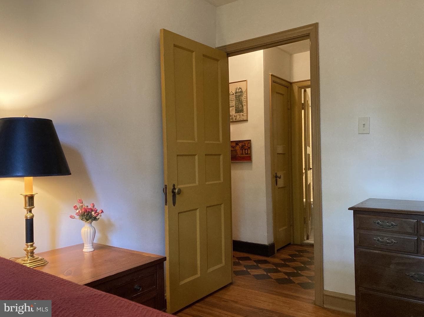6240 Woodcrest Avenue photo 25