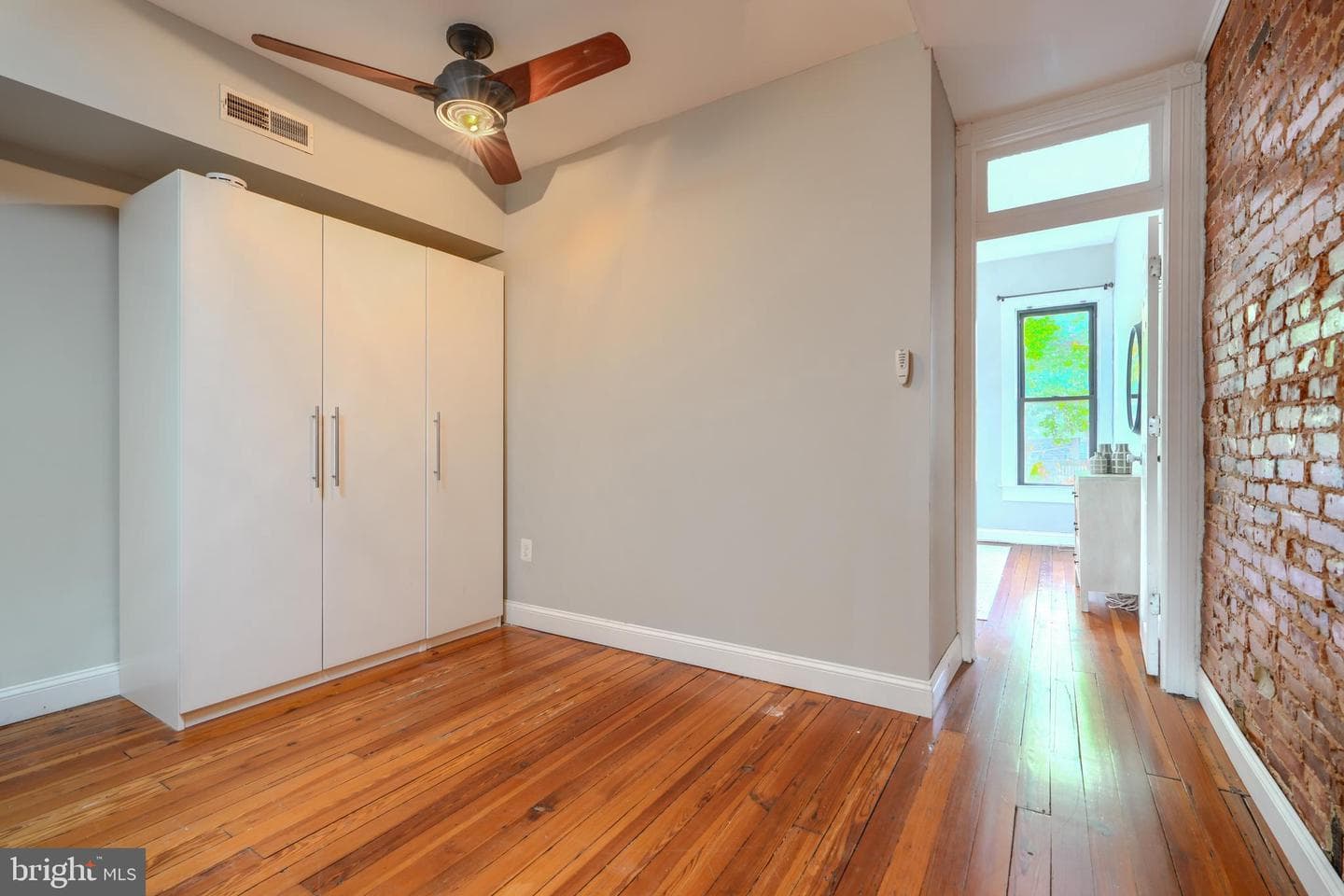 1416 Marshall Street photo 17