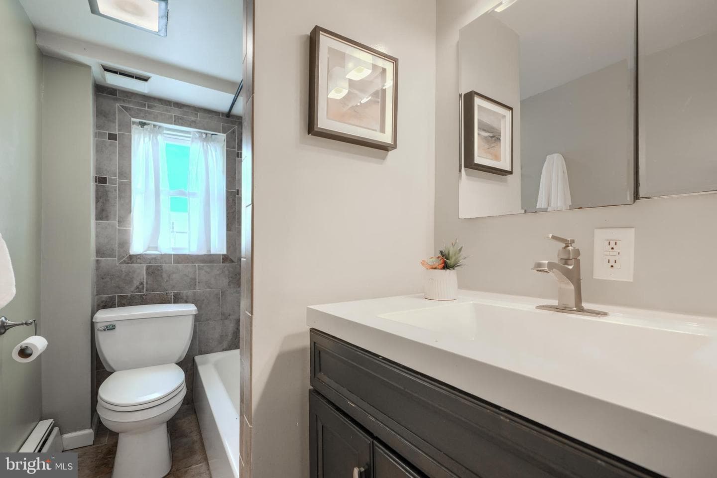 1416 Marshall Street photo 22