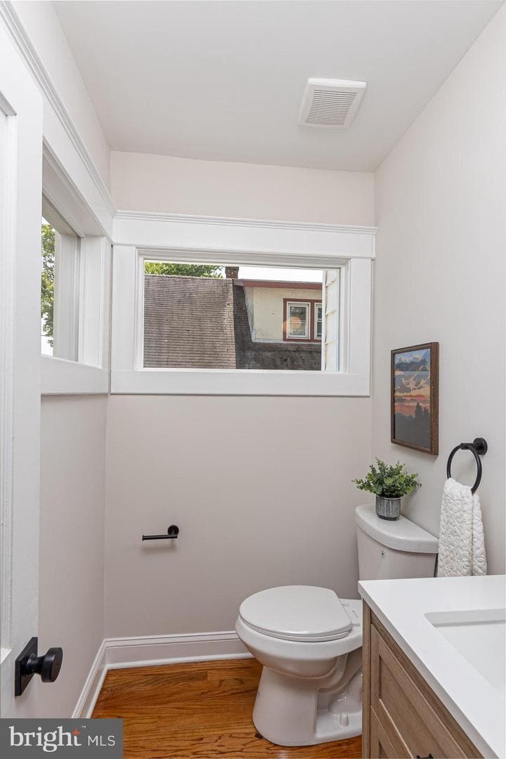 2912 Bauernwood Avenue photo 19