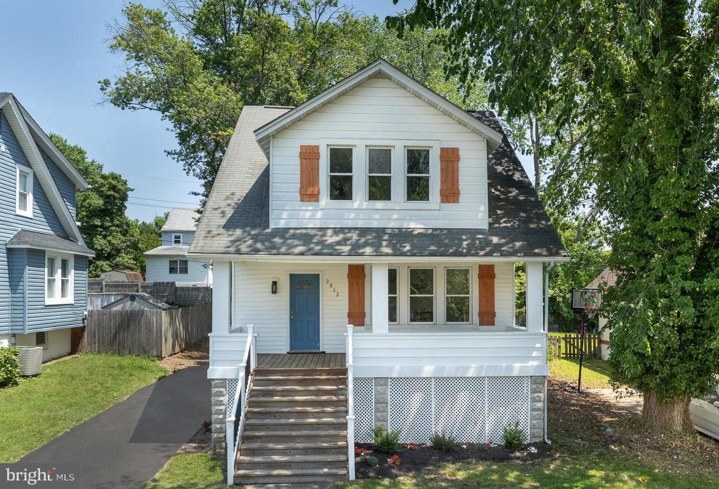 2912 Bauernwood Avenue photo 2