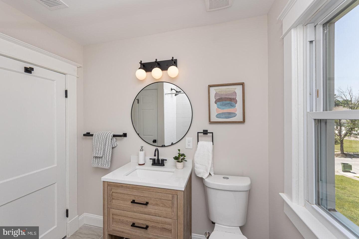 2912 Bauernwood Avenue photo 32