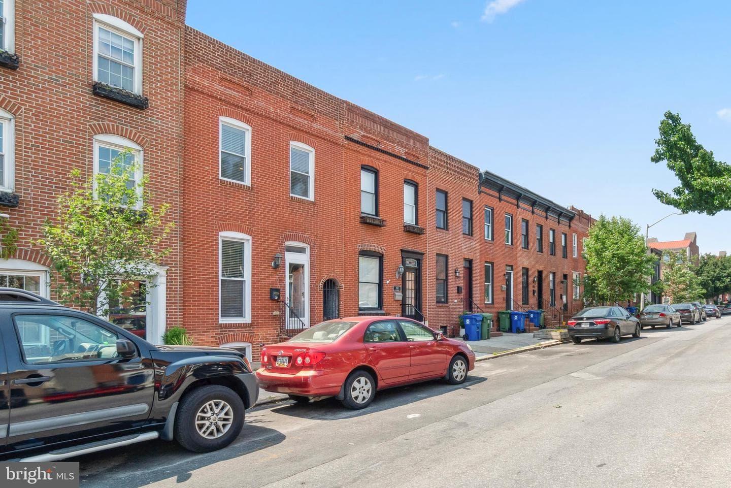 824 S Kenwood Avenue photo 4