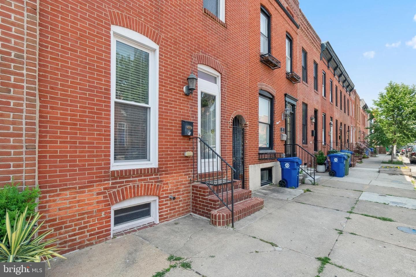 824 S Kenwood Avenue photo 5