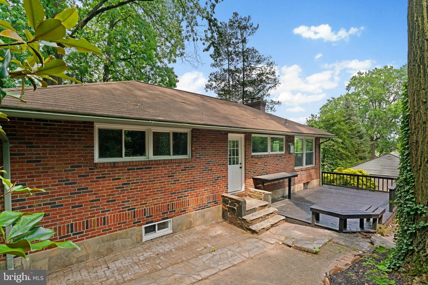 3905 Glenmore Avenue photo 34