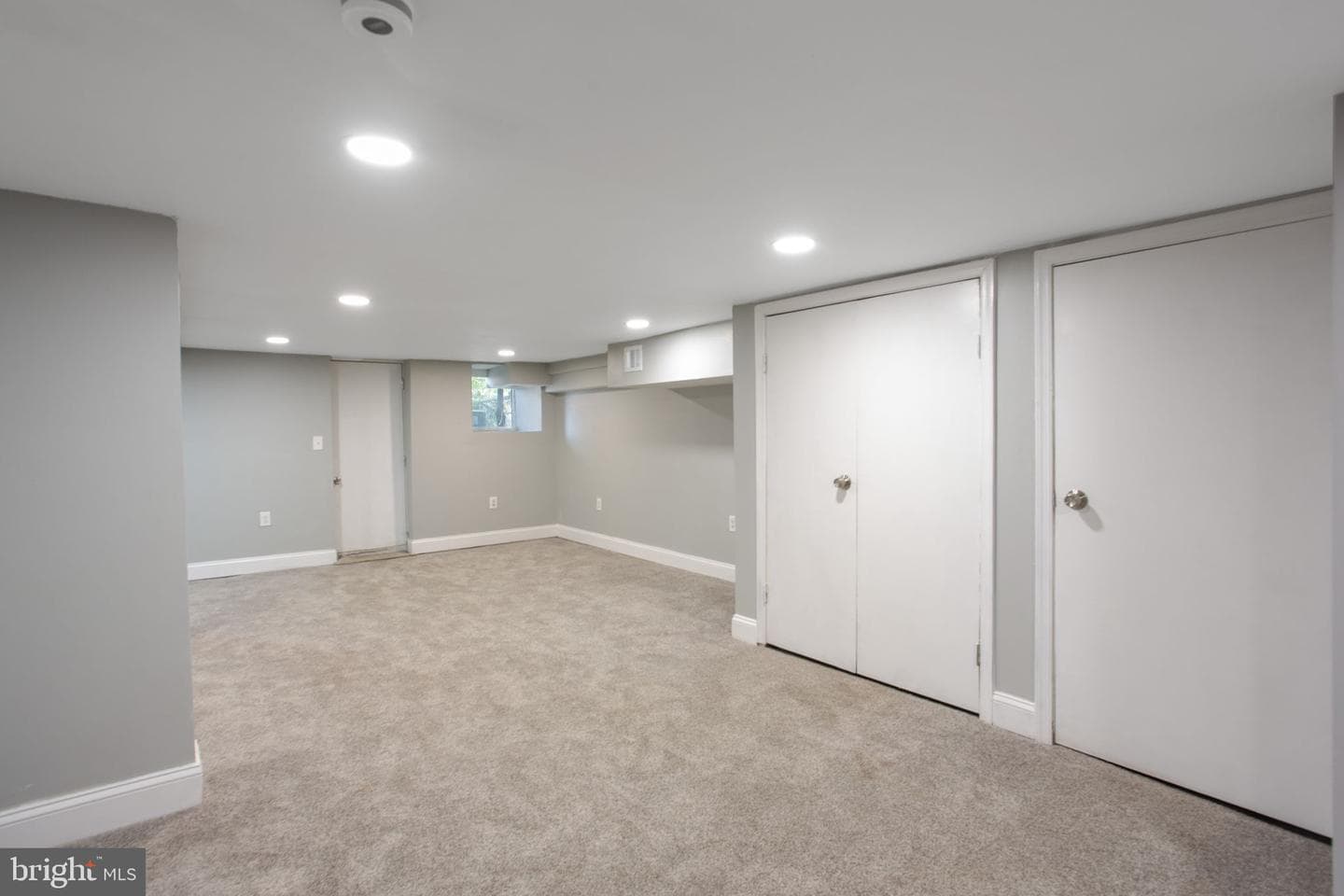 2807 Waldorf Avenue photo 14
