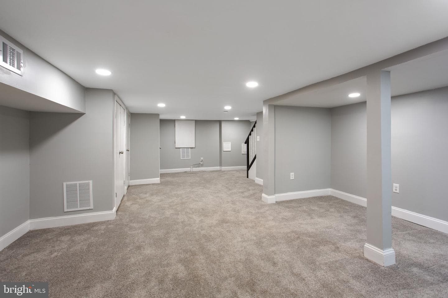 2807 Waldorf Avenue photo 16