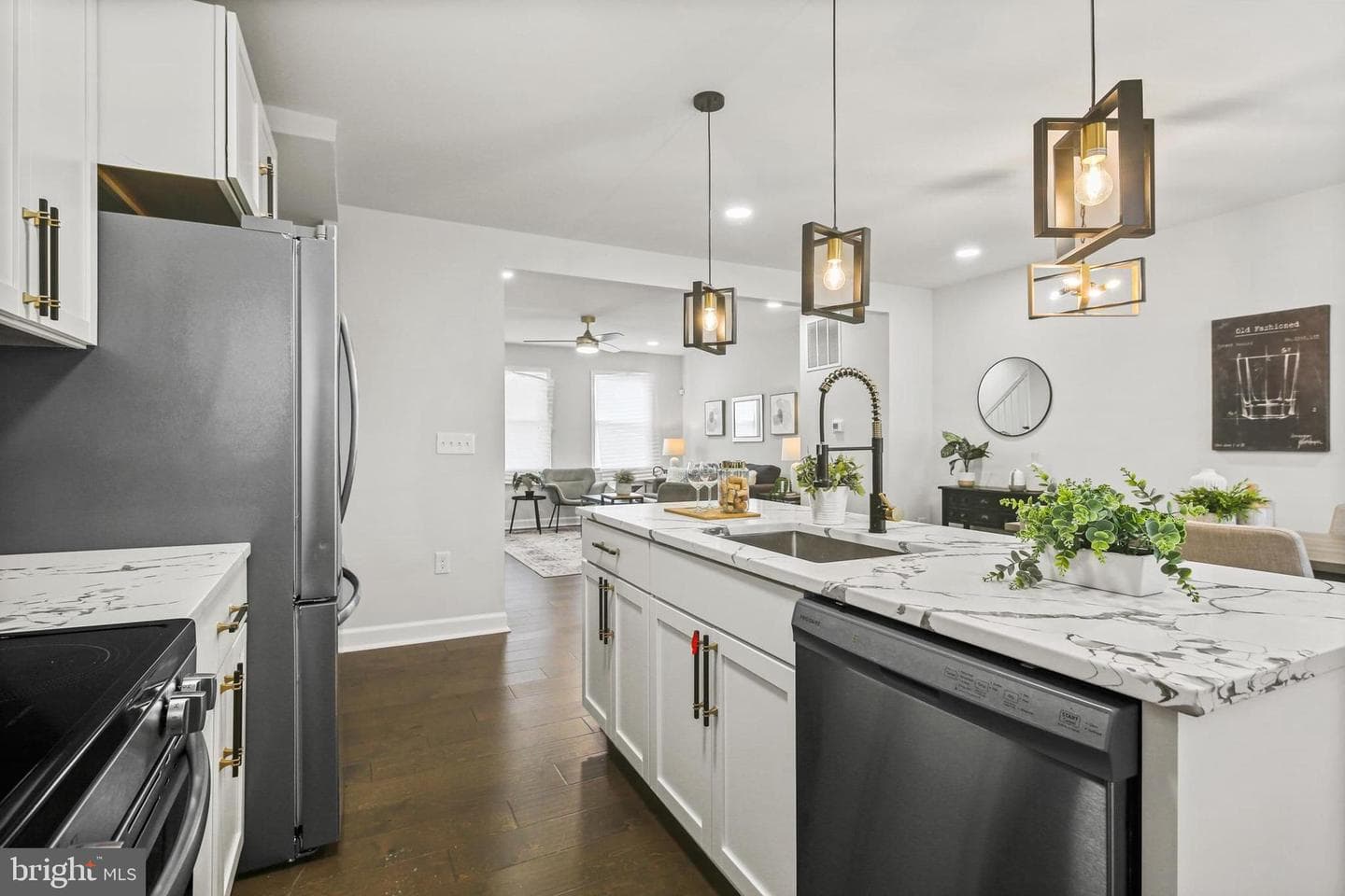 1324 Kitmore Road photo 9
