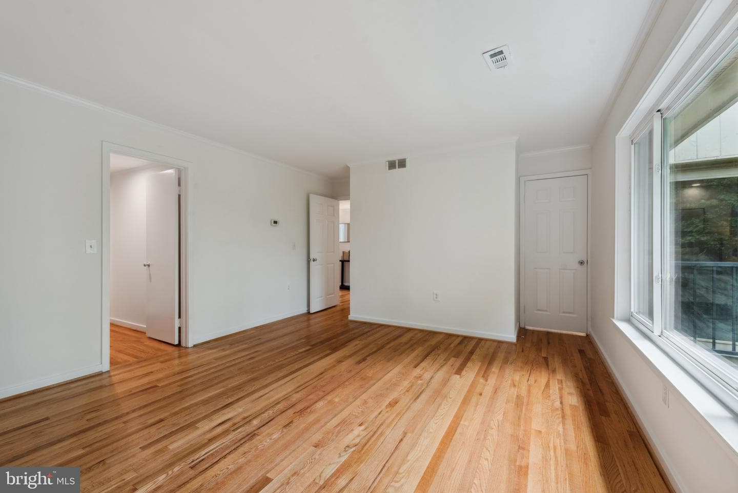 6 Roland Mews #r46 photo 24