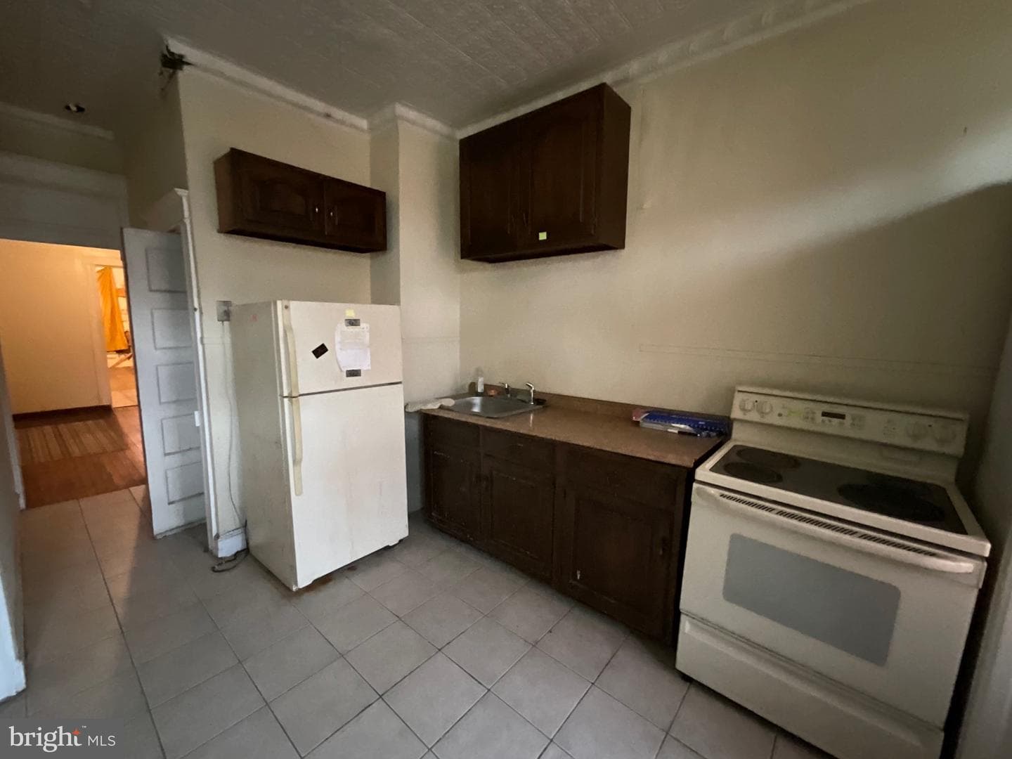2806 Riggs Avenue photo 9