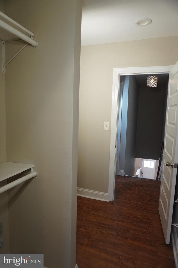 227 N Rose Street photo 27
