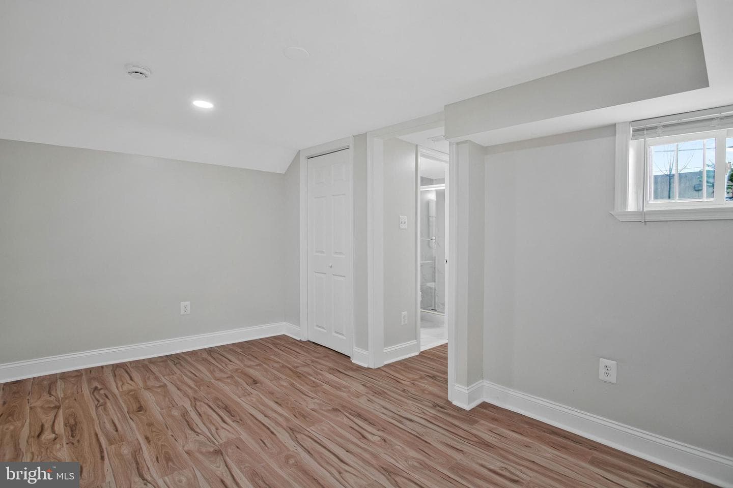 2201 N Pulaski Street photo 27