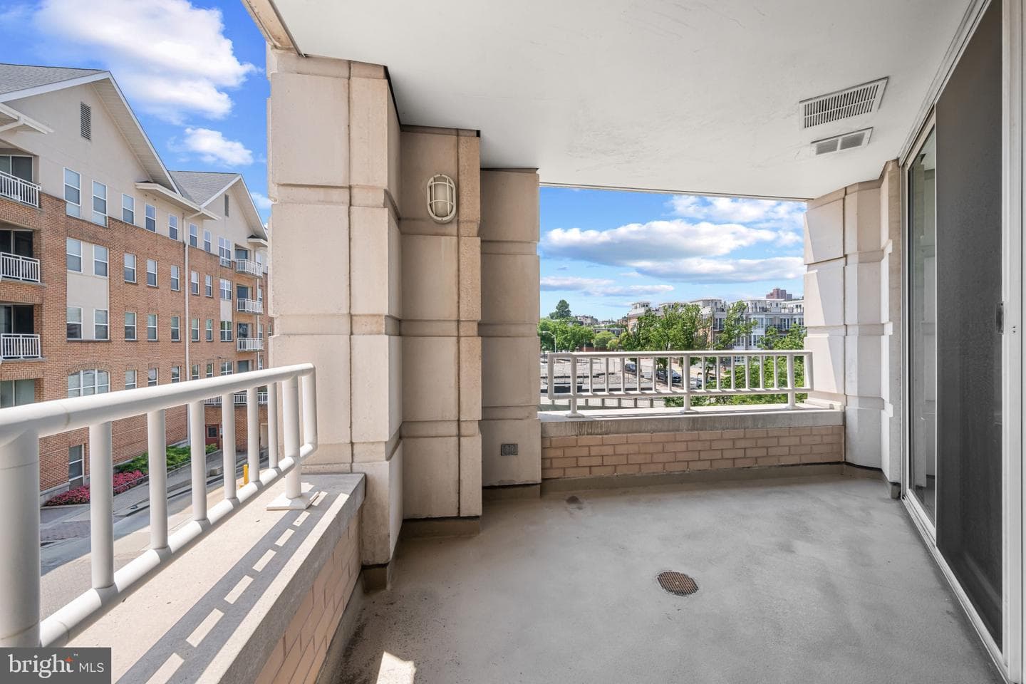 100 Harborview Drive #212 photo 26