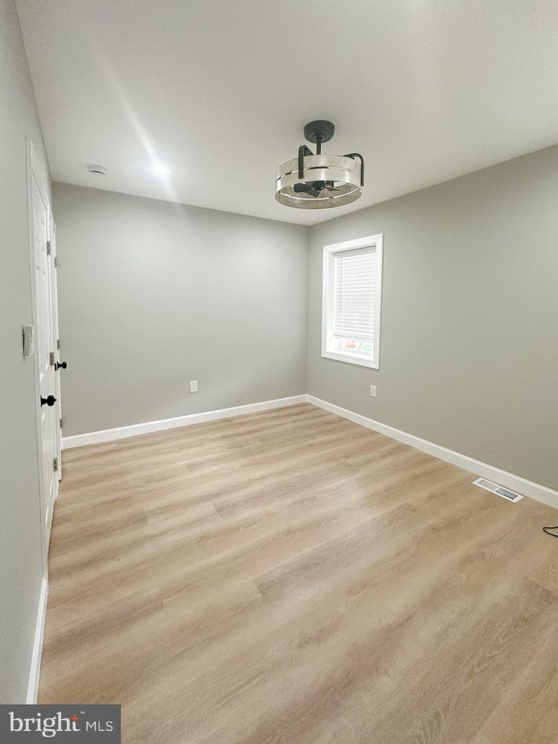 914 Whitmore Avenue photo 14