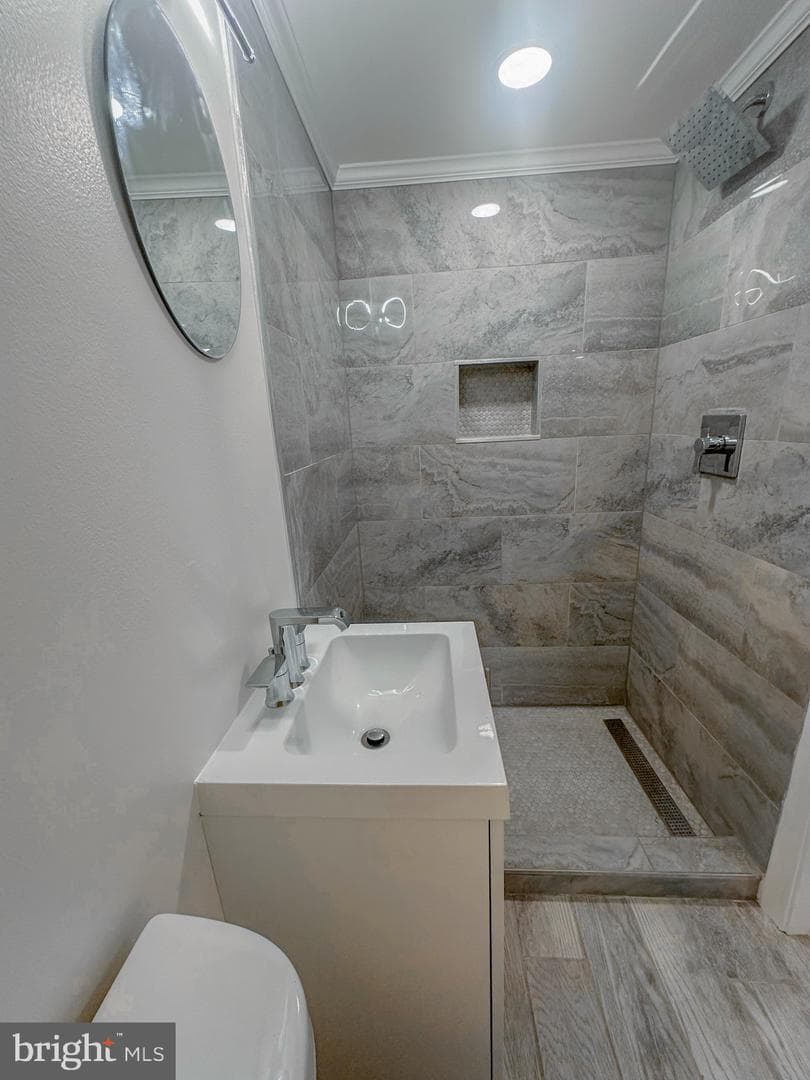 914 Whitmore Avenue photo 18
