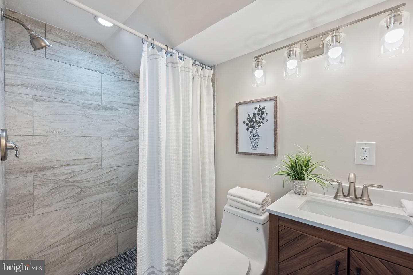 19 N Smallwood Street photo 23