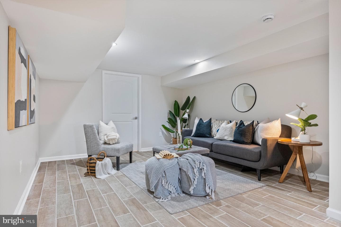 19 N Smallwood Street photo 24