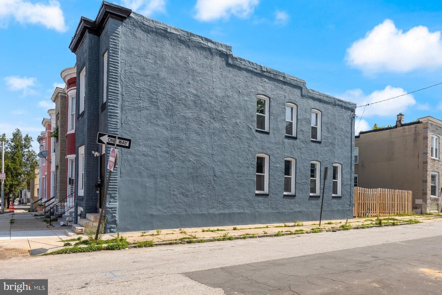 19 N Smallwood Street photo 31