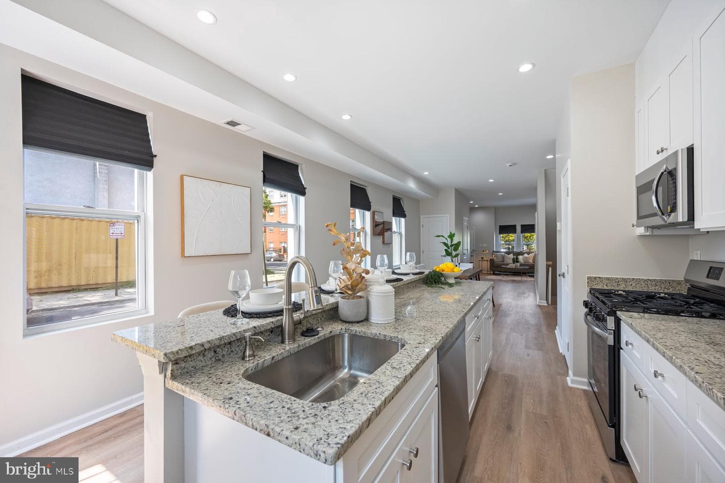 19 N Smallwood Street photo 4