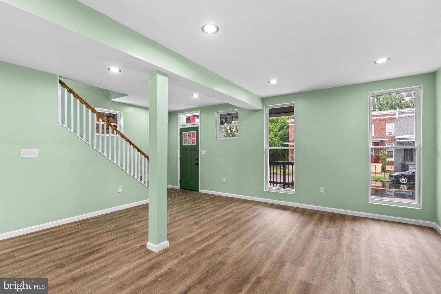 3002 Wylie Avenue photo 2