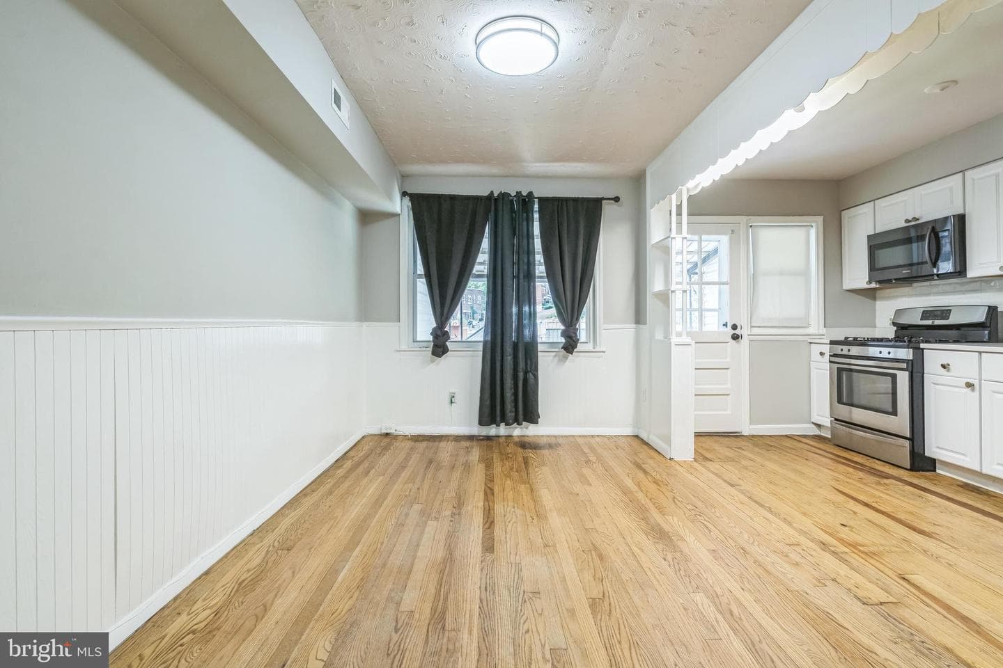 1355 Cambria Street photo 15
