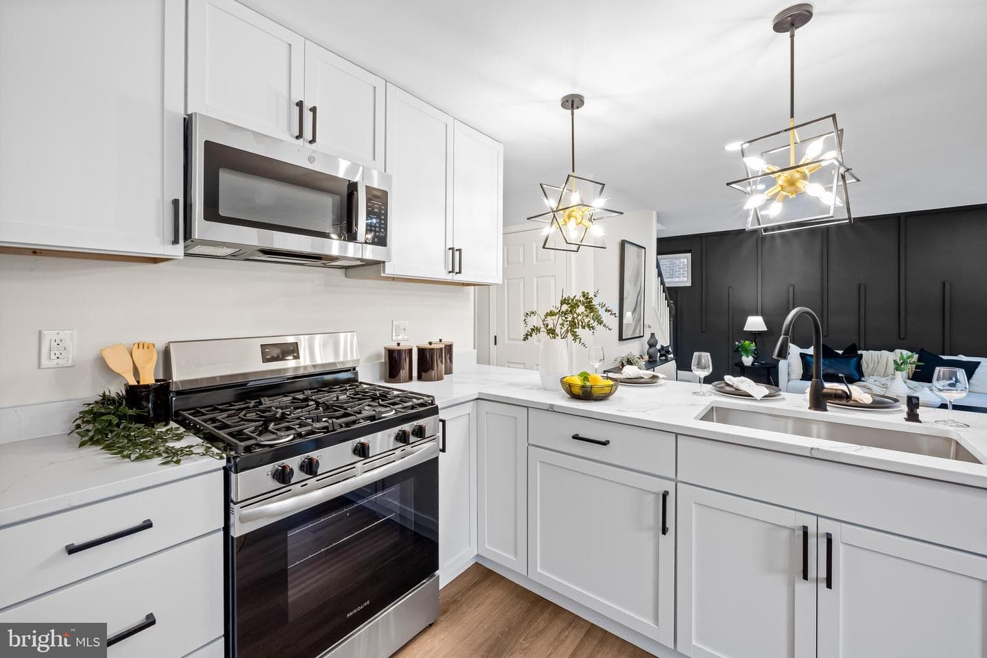 4577 Derby Manor Drive photo 14