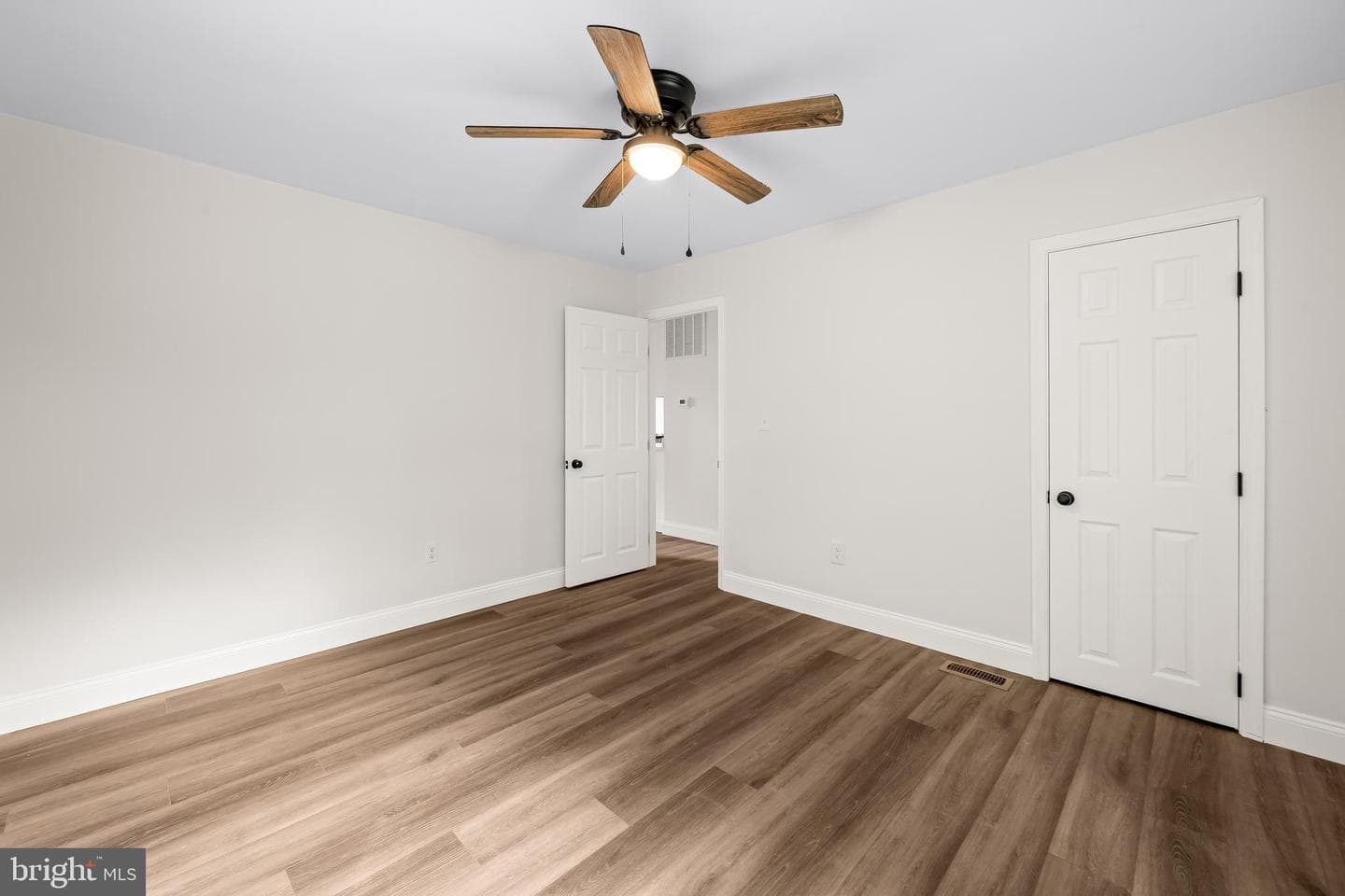 4577 Derby Manor Drive photo 20