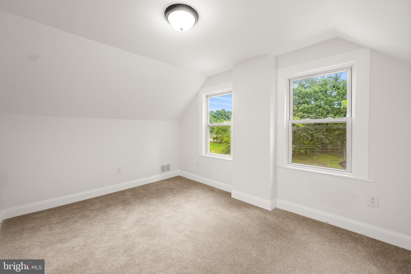 4577 Derby Manor Drive photo 25