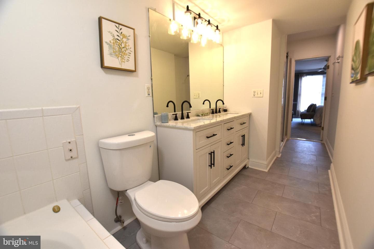2902 Hudson Street photo 17